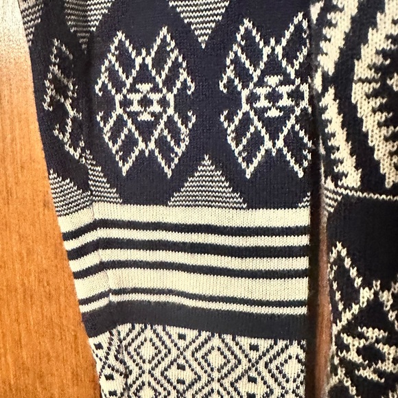 Hippie Rose Navy and White Geometric print Open Front Cardigan Women’s Medium - Picture 6 of 10